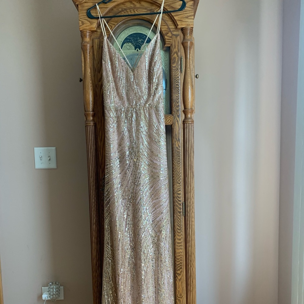 A BEAUTIFUL rose gold prom dress